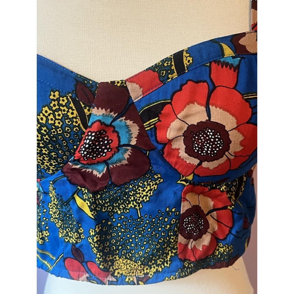 BOG Collective Floral Blue Red Summer Padded Crop Top Size Large - Picture 2 of 4